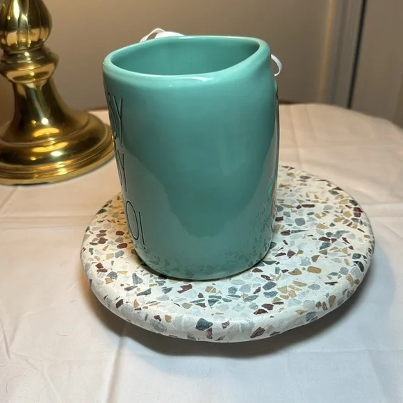 Rae Dunn Scooby Dooby Doooo coffee/tea mug - Picture 4 of 5